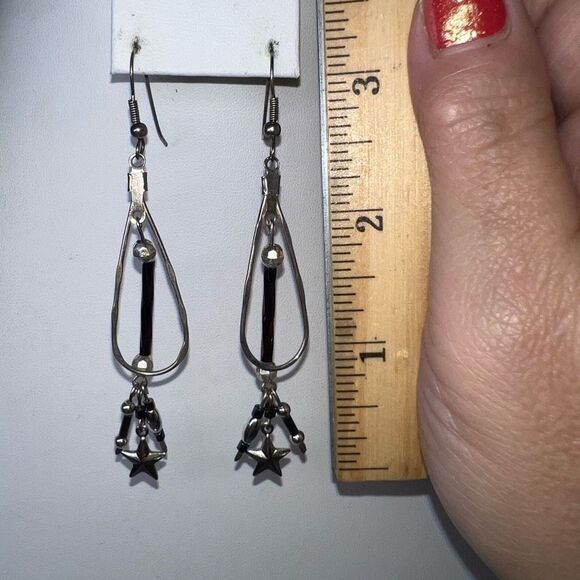 Boho Iridescent Bead and Silver Tone Drop Star Dangle Earrings - Picture 5 of 7